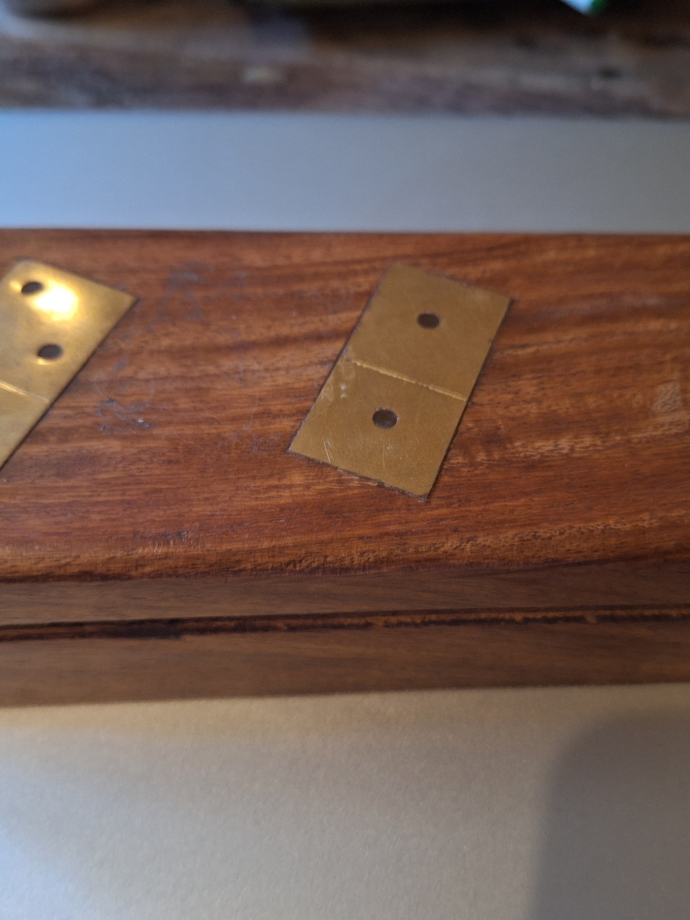 Vintage Bombay Company Indian Rosewood Box With Inlaid Brass Domino Set